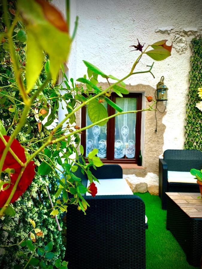 Casa Tatisita Luna セグラ・デ・ラ・シエラ エクステリア 写真