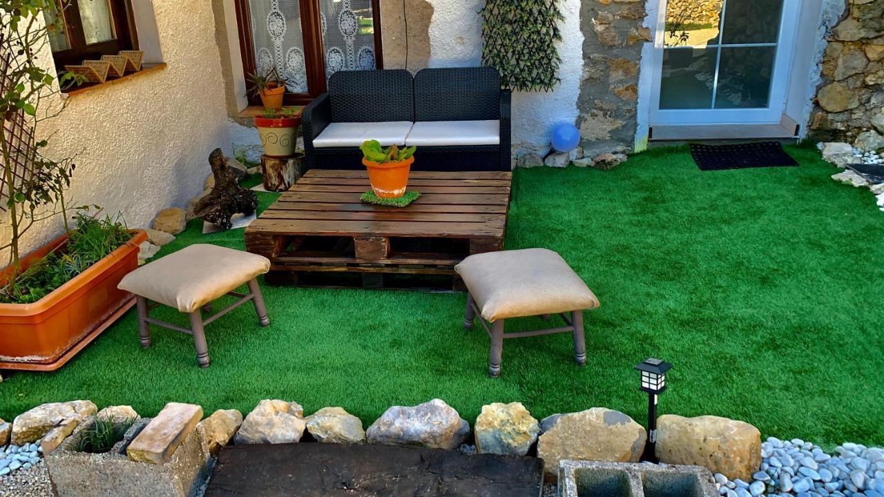 Casa Tatisita Luna セグラ・デ・ラ・シエラ エクステリア 写真